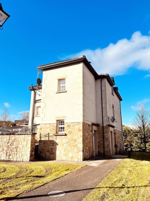 Lakeland Living - Devenish Manor Enniskillen Exterior photo